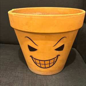 Smiling Face Planter Pot
